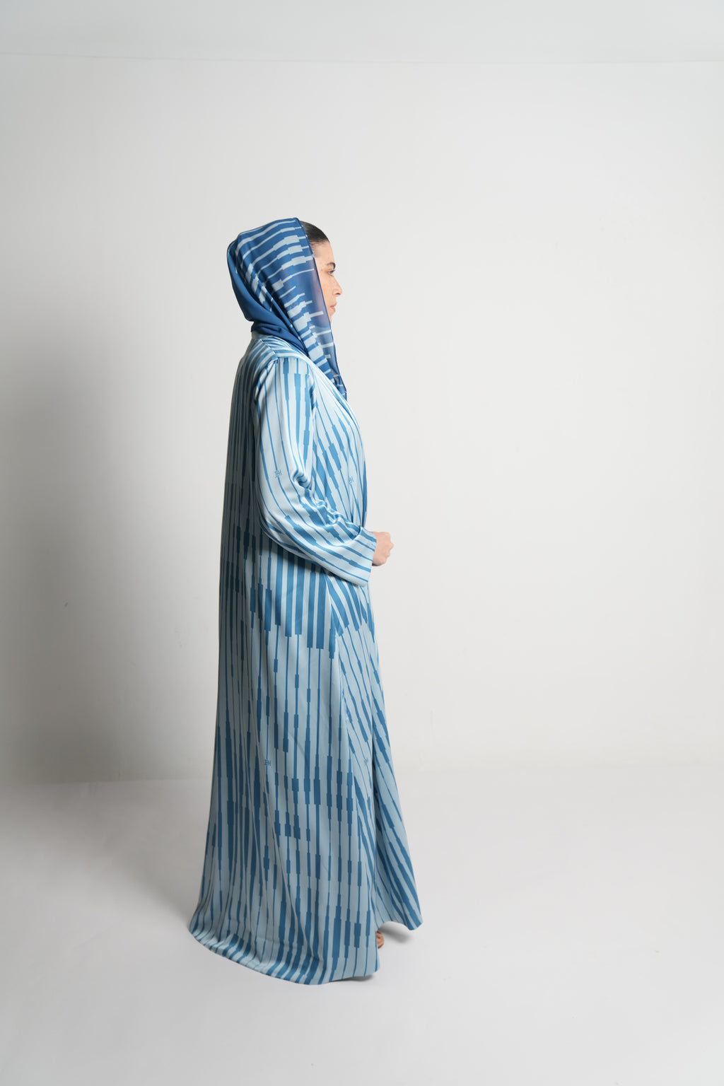DESERT ROSE BLUE