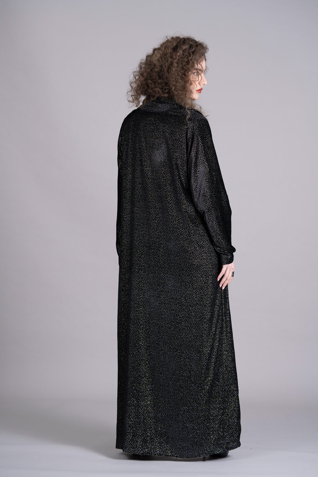 BARIQ BLACK WITH GOLDEN SHINE