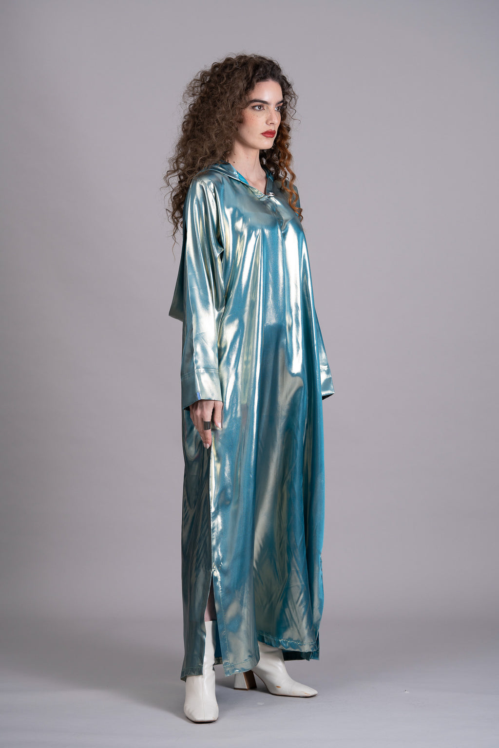 ZUMURRUD IN TEAL BLUE